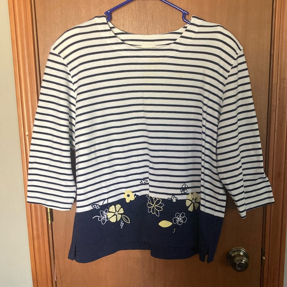 Vintage Flowery Striped Navy and White Women's Top
